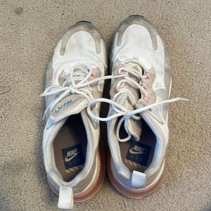 Nike Air Max 270 React